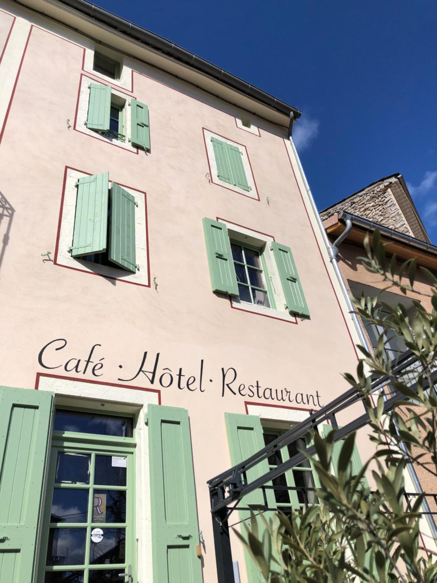 Hotel Le Dauphine Châtillon-en-Diois Exterior foto